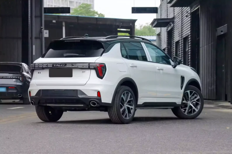 Lynk & Co 01