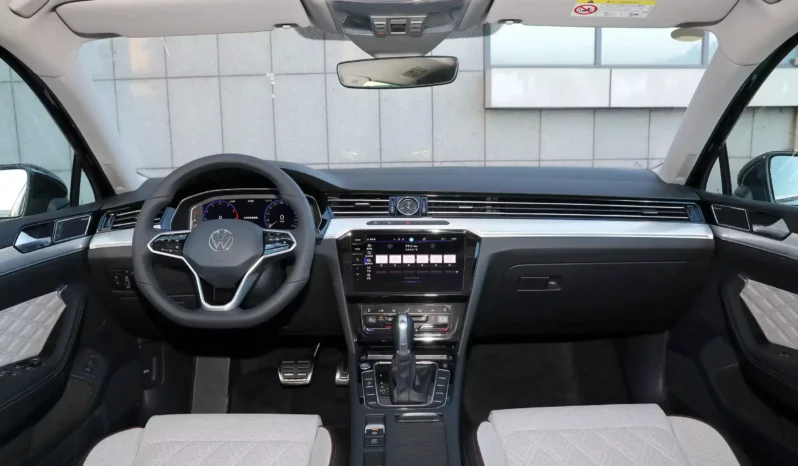 
								Volkswagen Magotan 2023 full									